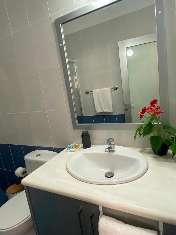 Lovely Studio Apartment In Pafos Esterno foto