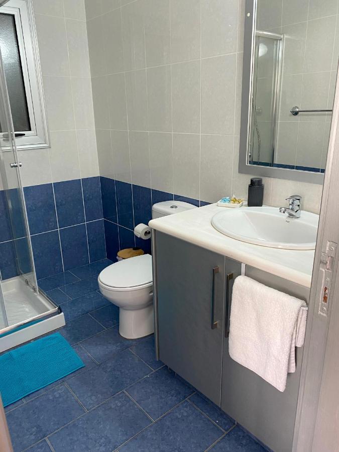 Lovely Studio Apartment In Pafos Esterno foto